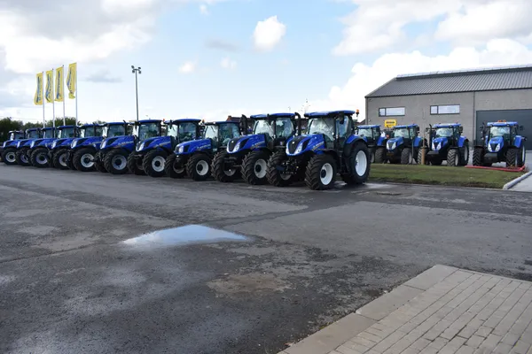 De tractorenvoorraad bij Westtrac