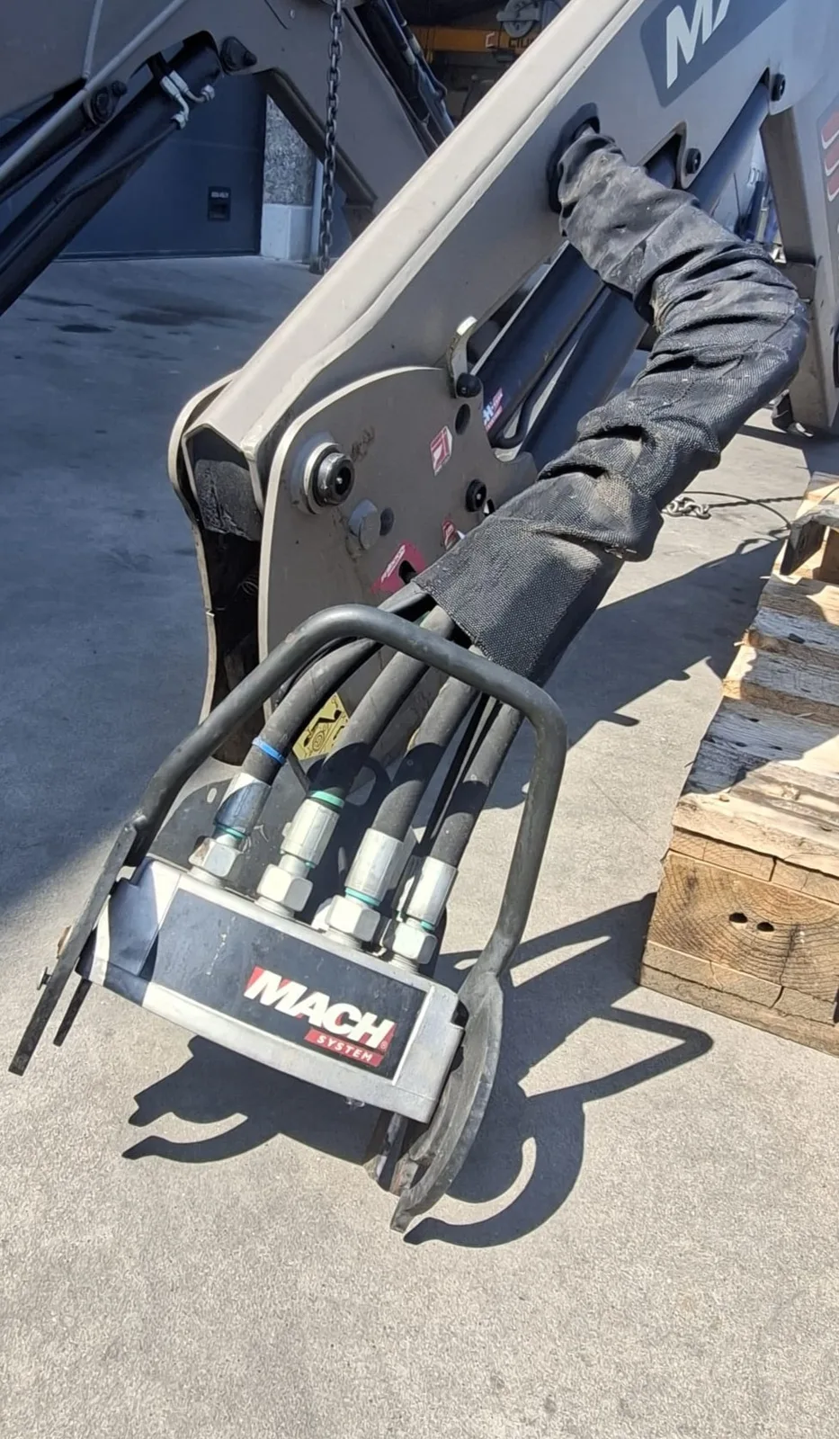 Front loader MX T412 — foto 3