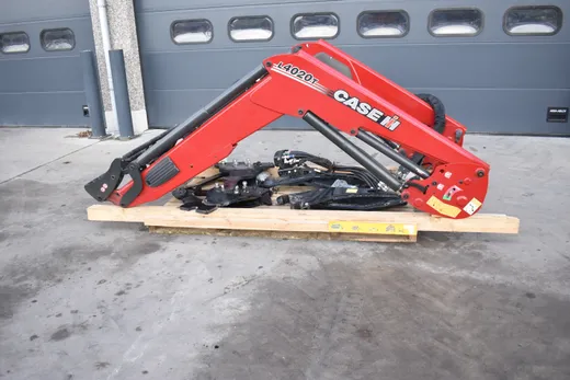 Front loader L4020T